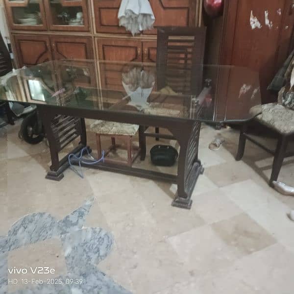 Dining Table 6X4 Feet with 4mm Glass 19/10 condition 2