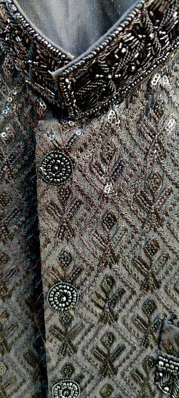 Brand new condition Black Sherwani, Kulla and khussa 0