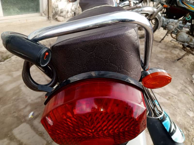 Honda125 for sale 7