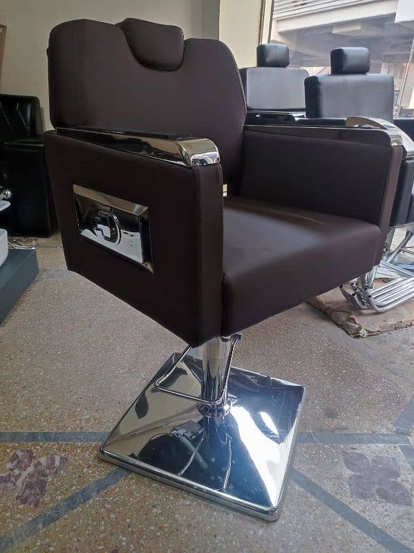 Make-up chair / parlor chair / Salon chair / Barber chair 8