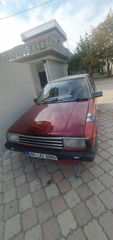 Nissan Sunny 1985 3