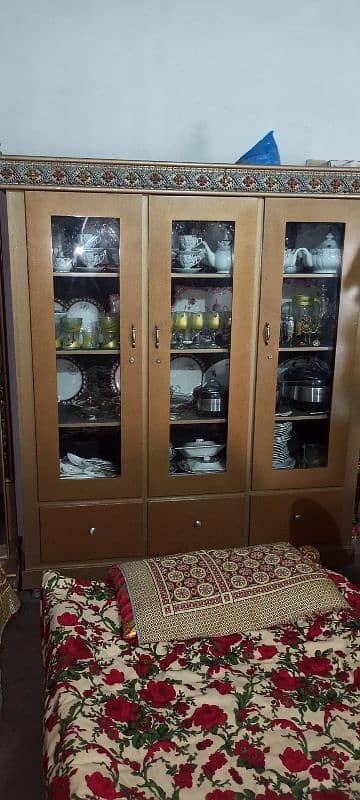 Bed,Metress,Sufa Set, Dressing Tabel, Pressing Table. Bartan Almary, 3