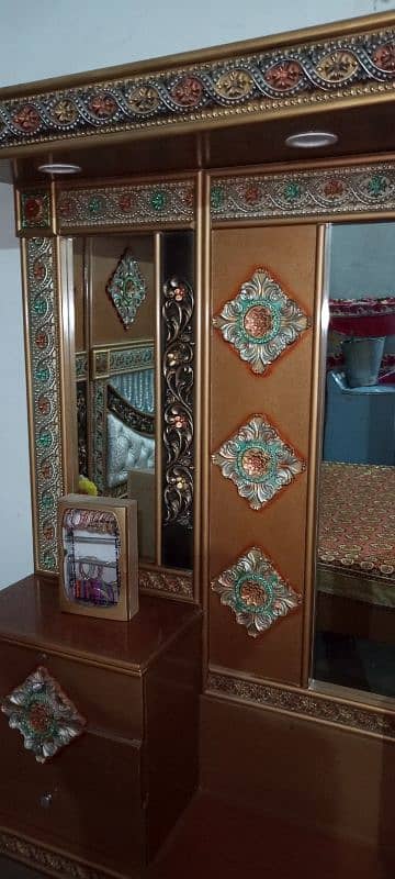 Bed,Metress,Sufa Set, Dressing Tabel, Pressing Table. Bartan Almary, 5