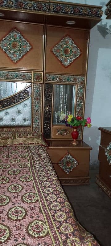 Bed,Metress,Sufa Set, Dressing Tabel, Pressing Table. Bartan Almary, 7