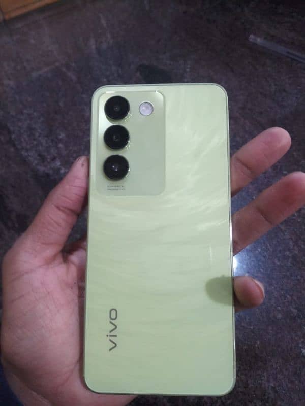 vivo y 100 4