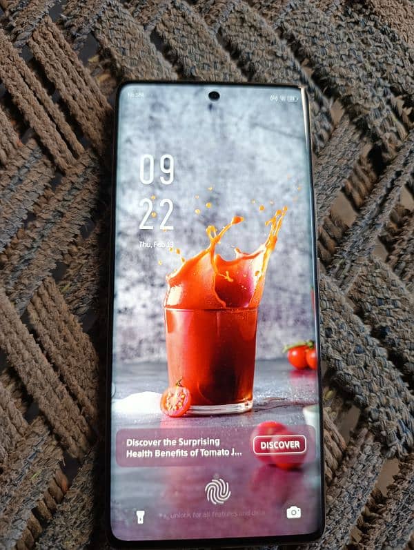 infinix note 40pro for sale 12+12 GB ram 256 GB room 70watt fast charg 1