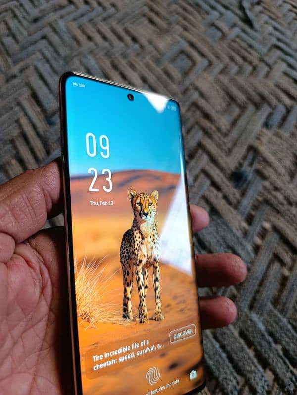 infinix note 40pro for sale 12+12 GB ram 256 GB room 70watt fast charg 2