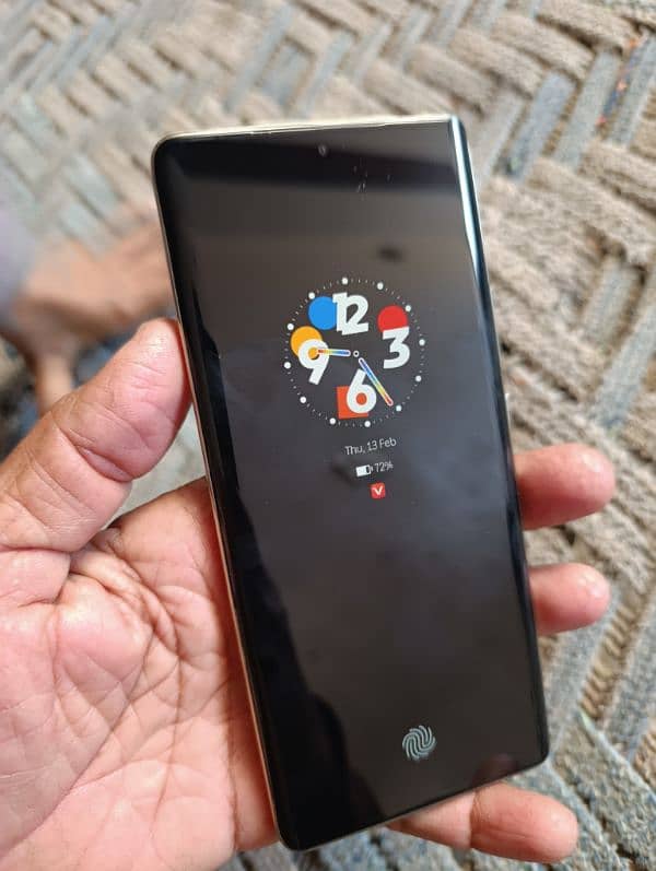 infinix note 40pro for sale 12+12 GB ram 256 GB room 70watt fast charg 6