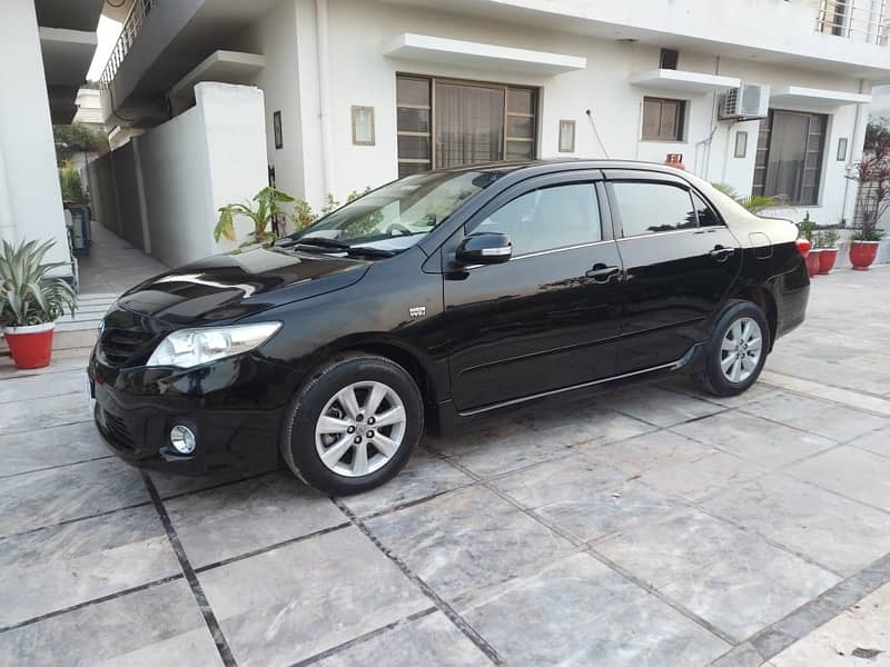 Toyota Corolla Altis 2012 5