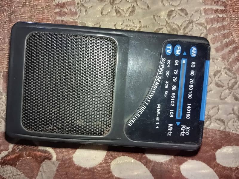 Radio Receiver AM FM 2 Band Pocket Size 1