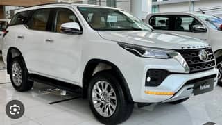 garage parked Toyota Fortuner V 2021