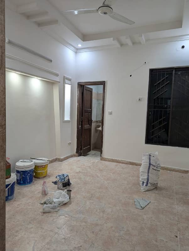 05 MARLA LOWER PORTION FOR RENT IN JOHAR TOWN LAHORE 7