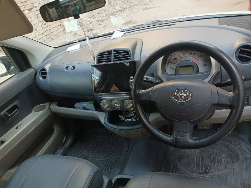 Toyota Passo 2011 8