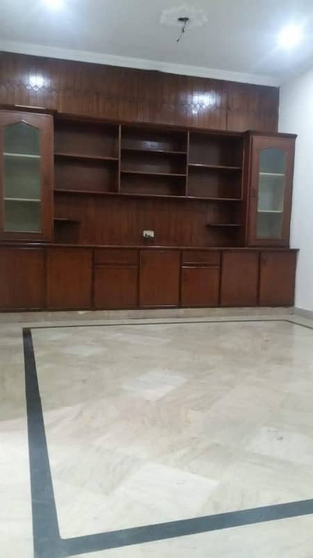 05 MARLA HOUSE FOR RENT IN JOHAR TOWN LAHORE 0