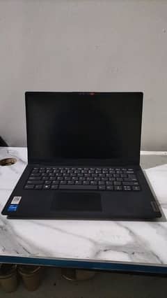 Lenovo v14 g3