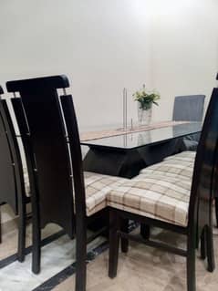 Dinning table with 06 chairs