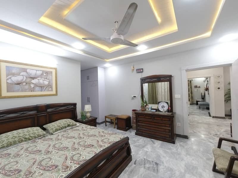 In Islamabad You Can Find The Perfect House For sale 15