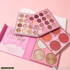 4 in 1 makeup palette - free delivery