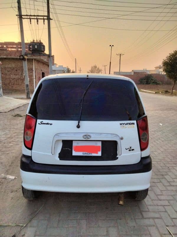 Hyundai Santro 4