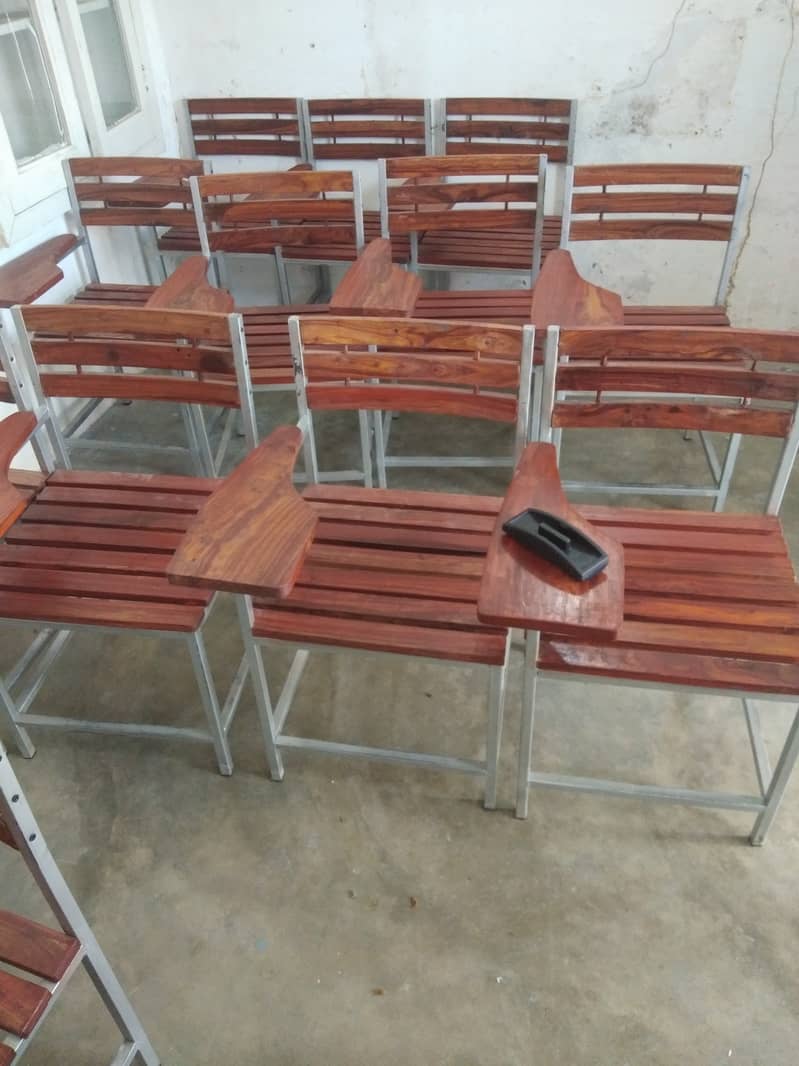 Class Room Chairs 2