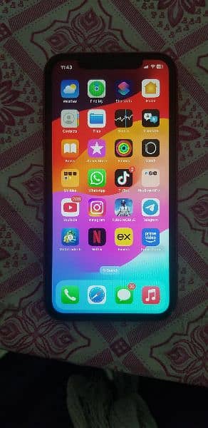 iPhone 11 64 gb sim working 0