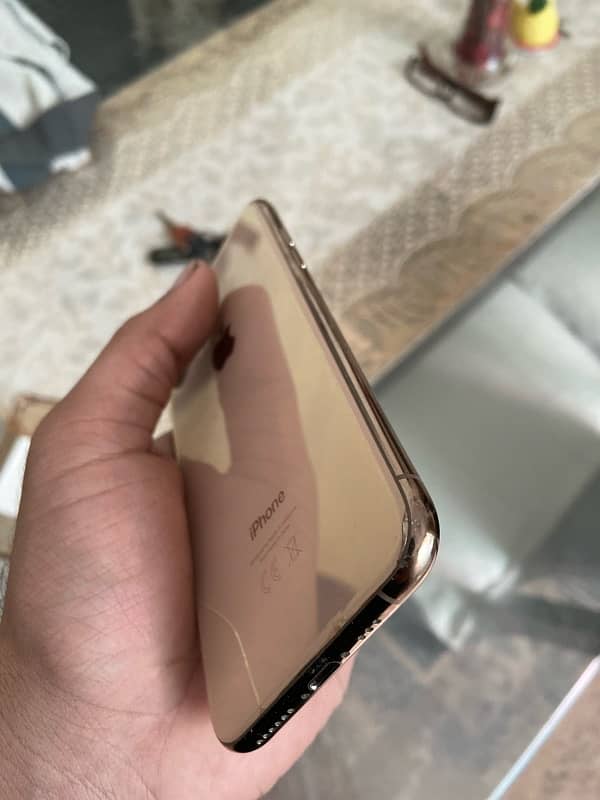 iphone XS 64 GB Non PTA 7