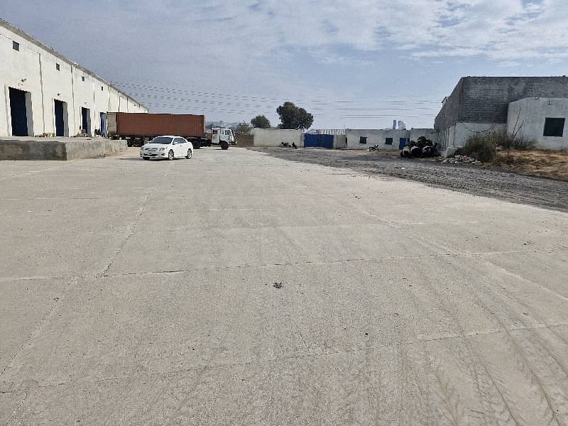 30,000 Sq. Ft. Warehouse Available For Rent. 9