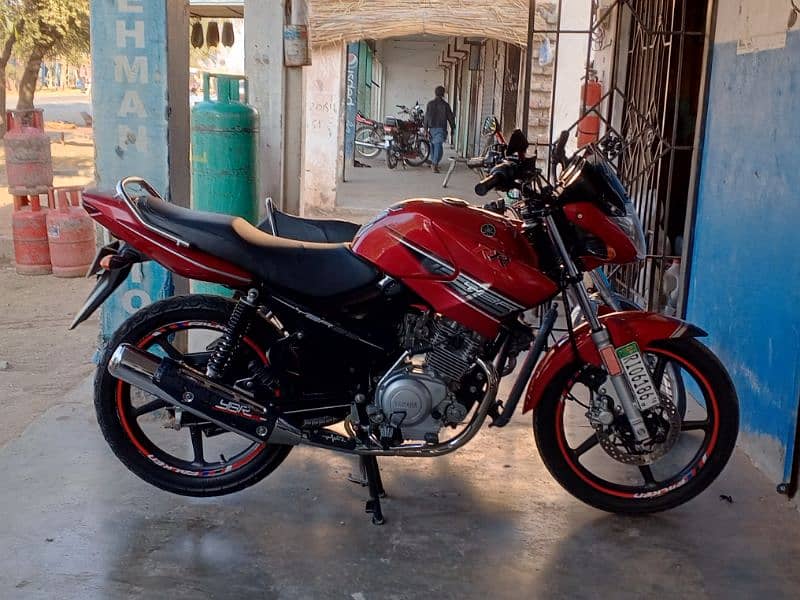 YAMAHA YBR 2016 IN PRESINE CONDITION 2