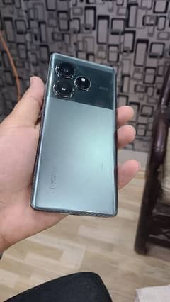 realme gt 6