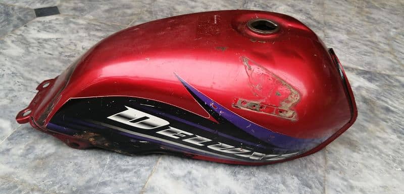 Honda Deluxe CG 125 fuel tank red petrol tanki 5