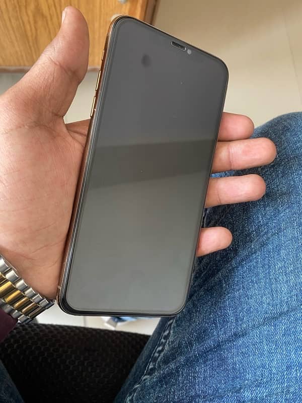 Iphone 11pro max Dual Approved 6