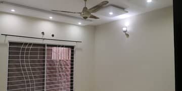 10 MARLA LOWER PORTION IS AVAILABLE FOR RENT IN VALENCIA TOWN LAHORE