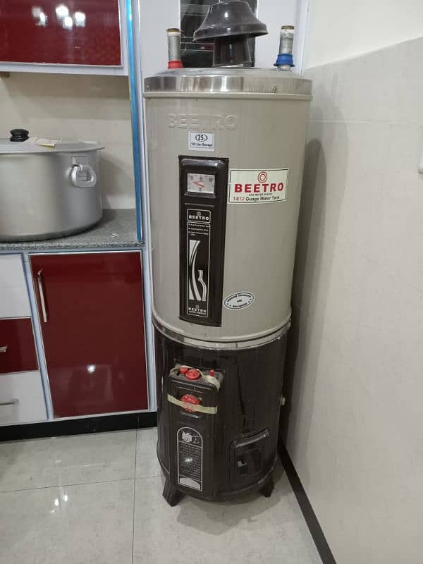 Beetro Gas Geyser 25 Gallon (14/12 Guage) Auto Ignition 1