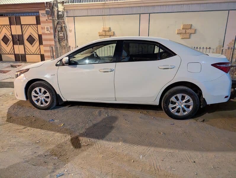 Toyota Corolla XLI 2017 3