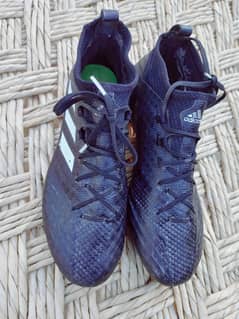 Adidas football shoes #studs/ Uk 8/euro 42