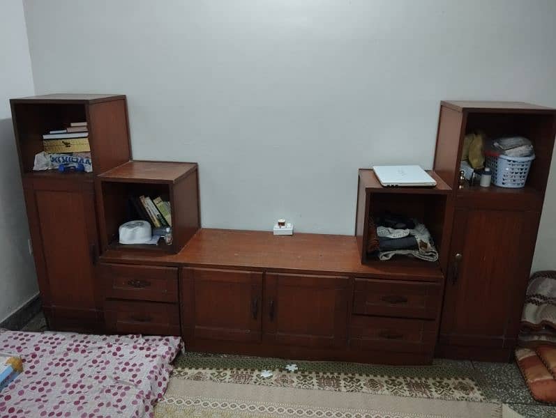 TV Console Table urgent sale 0