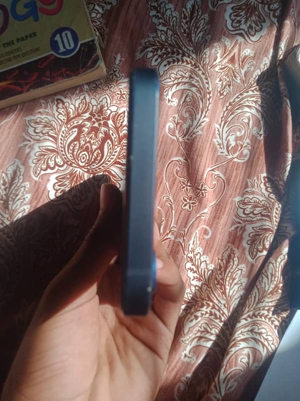 Iphone 12 10 by 10 condition 89 Battery 7