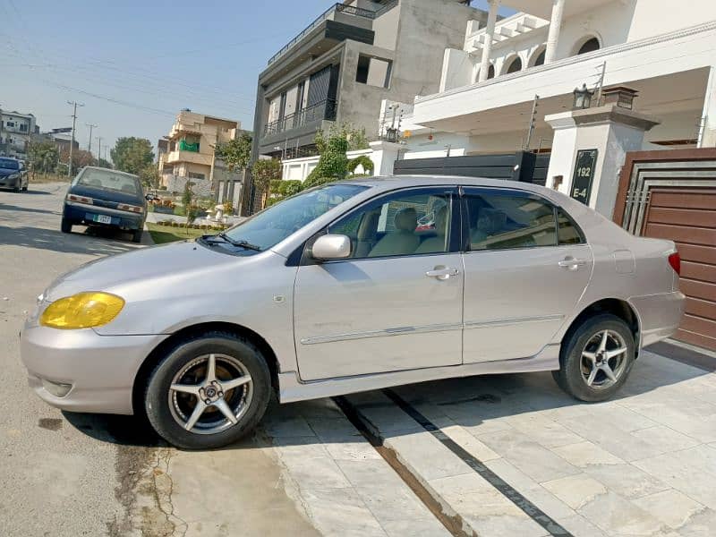 Toyota Corolla 2.0 D 2004 6