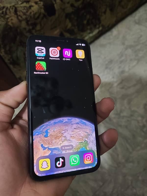 Iphone Xs Non PTA (64gb) 4