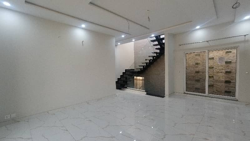 Luxurious House 6 Marla For Sale In Al Hafeez Garden LDA Approved Society Main Canal Road Opposite Sozo Water Park Lahore 23