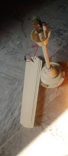 New like used Fan In Good condition