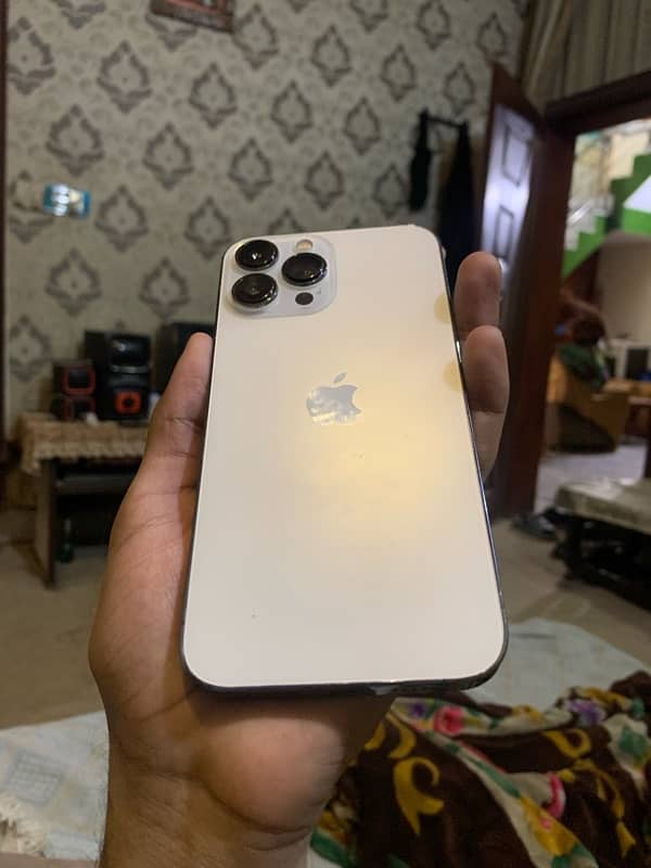 iphone 13 pro max 256gb factory unlock white color 2