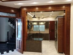 10 Marla Luxurious Lower Portion For Rent In Bahria Town Lahore