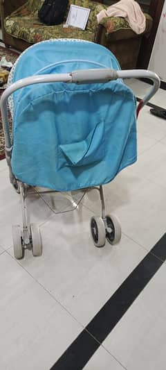 Full size Baby Pram in Good Condition