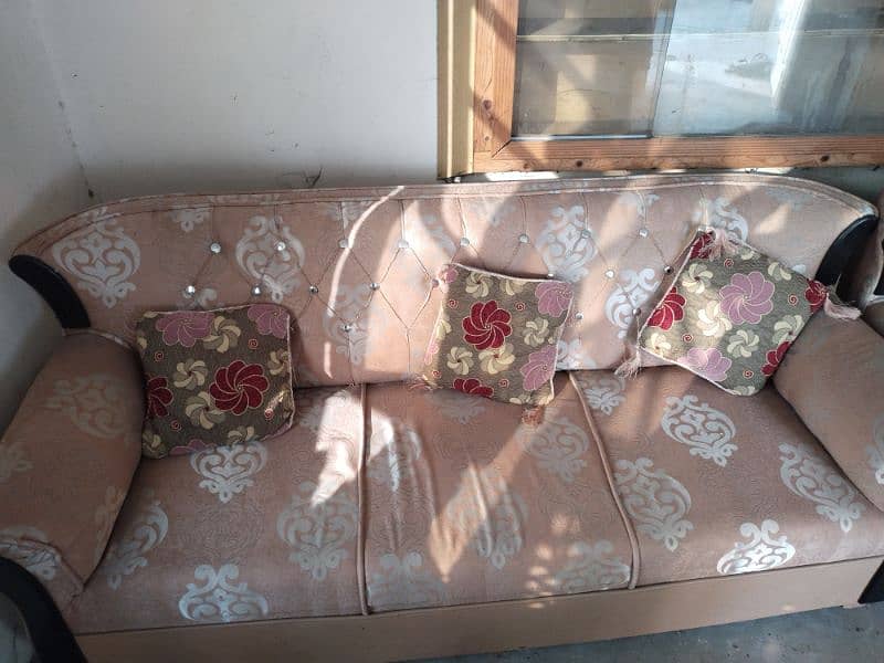 5 seater Sofa nice condition with cushions, urgent Sale,, 03349824696 1