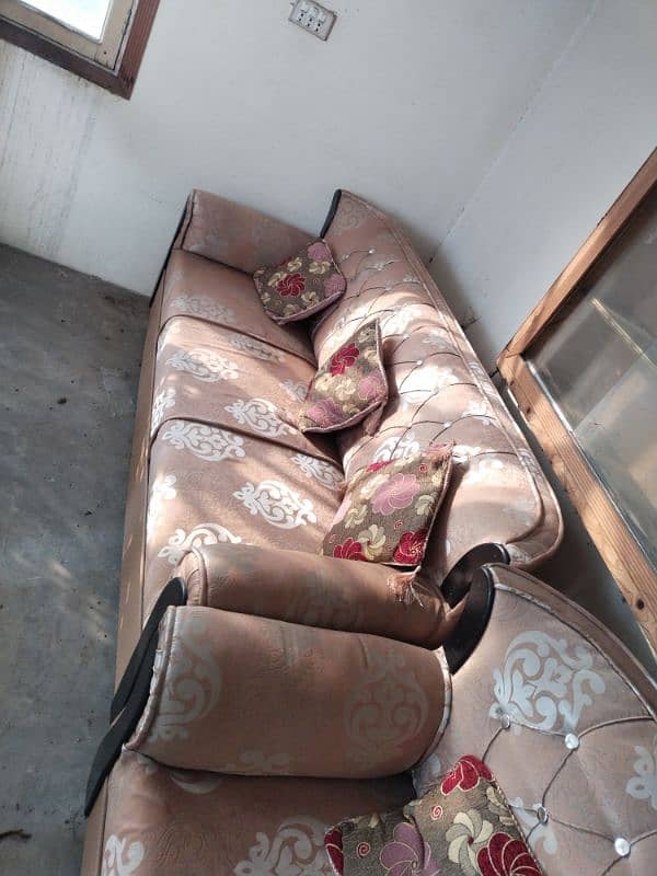 5 seater Sofa nice condition with cushions, urgent Sale,, 03349824696 2