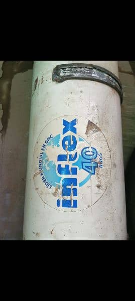 Cng cylinder with cng kit 2