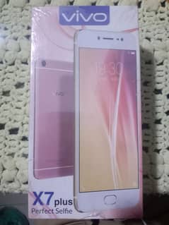 vivo X7 plus