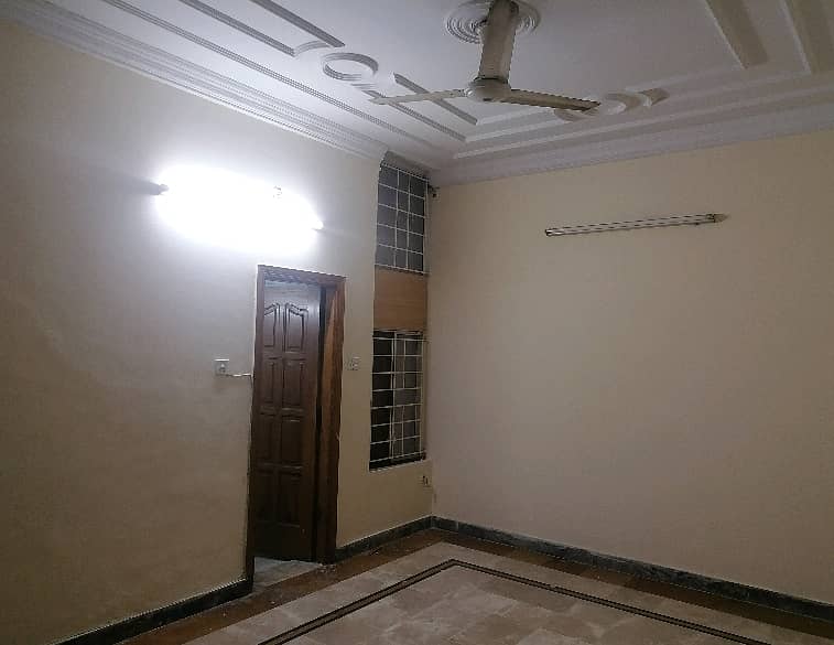 1250 Square Feet House available for sale in G-8/2, Islamabad 3