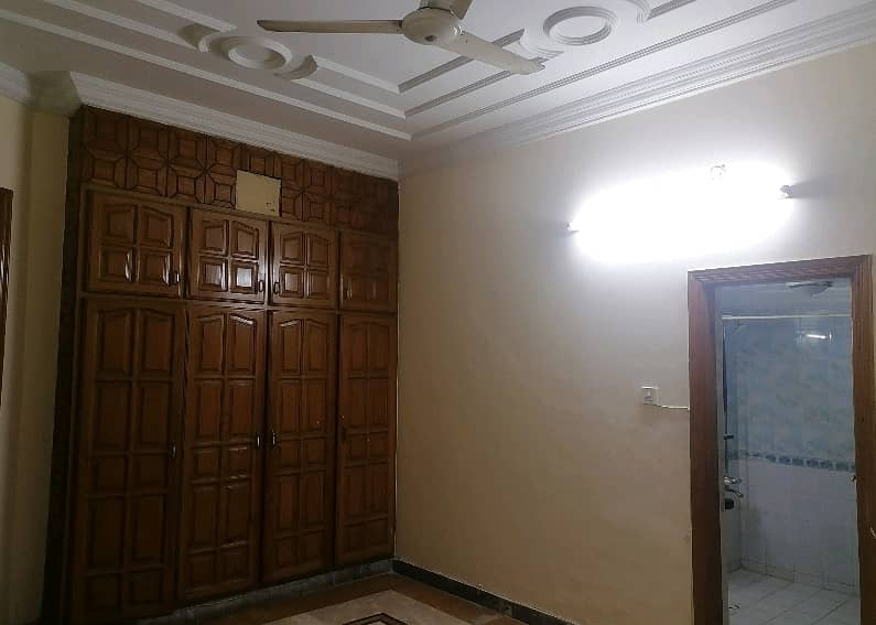 1250 Square Feet House available for sale in G-8/2, Islamabad 7